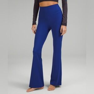Lululemon High Waisted Blue Flared Pants Sz 0
